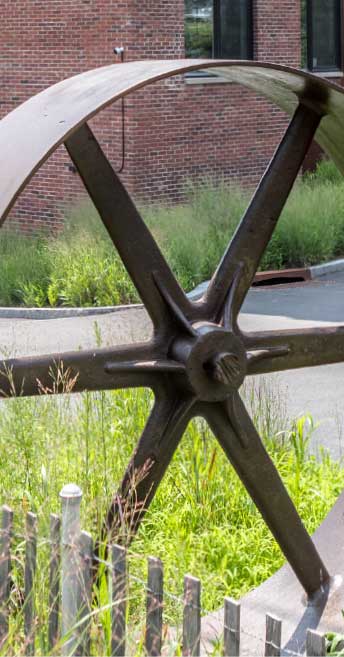 7 creek outdoor large wheel sculpture
